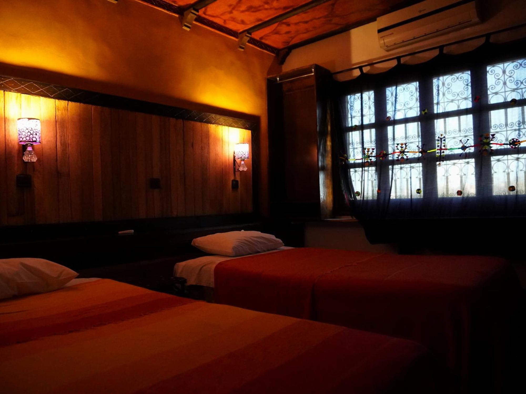 Hotel La Kasbah Elkhorbat Muxu Berbere Asrir  Exterior foto